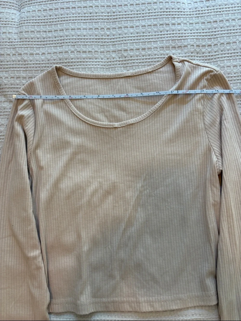 Women's Small Ribbed Long Sleeve Crop Top & Pants Loungewear Set in Beige - Picture 3 of 10